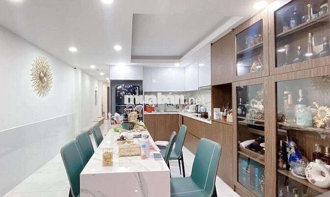 103m² NHÀ BTCT CẠNH HIM LAM ,HXH ,TĂNG NỘI THẤT CAO CẤP 200Đ