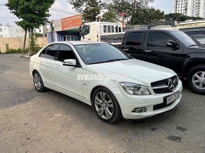 Mercedes-Benz C200 2010 Trắng