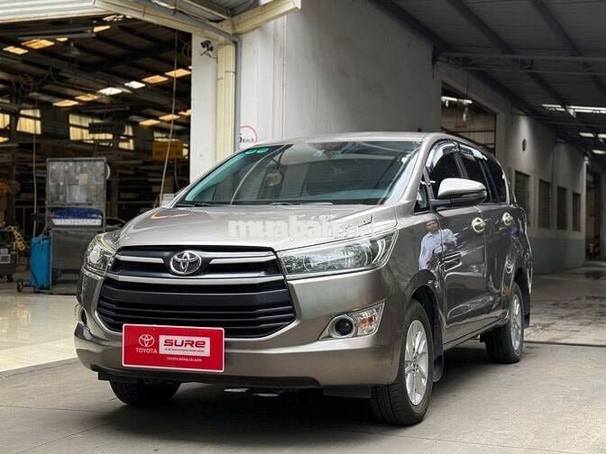 Innova 2016 2.0E(Fom 2017) - 124.858 km - Còn Giảm