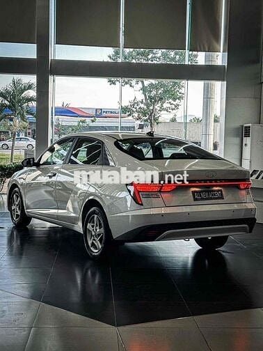 Hyundai Accent 2025 giảm sâu Tháng 11
