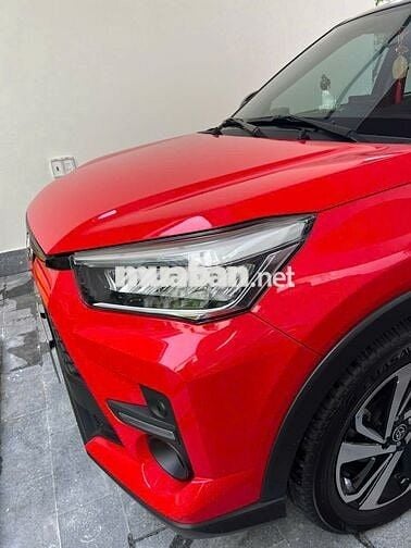 Toyota Raize 2023 - 8000 km