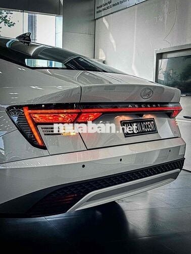 Hyundai Accent 2025 giảm sâu Tháng 11