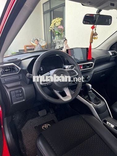 Toyota Raize 2023 - 8000 km
