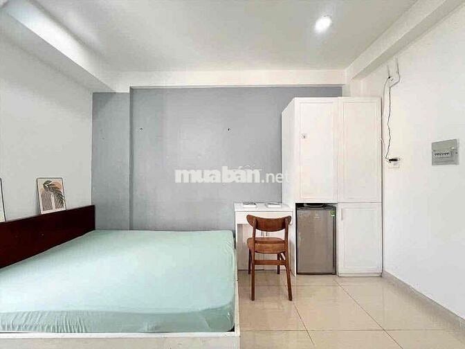 PHÒNG FULL NỘI THẤT mặt tiền LÂM VĂN BỀN gần LOTTE MART Q7