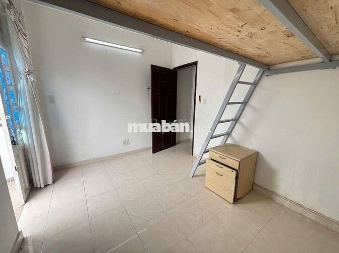 Phòng Giá Rẻ Vùa Setup Kế IUH - ĐH Gia Định