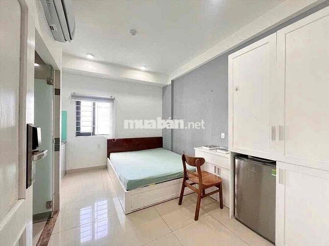 PHÒNG FULL NỘI THẤT mặt tiền LÂM VĂN BỀN gần LOTTE MART Q7