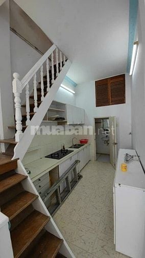 Nhà cho thuê bình thới sát cong an quẳn 11