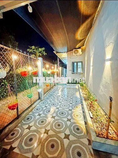 Bán nhà thổ cư, địa chỉ nhà trên sổ hồng, lộ ôtô (Tặng hết nội thất).