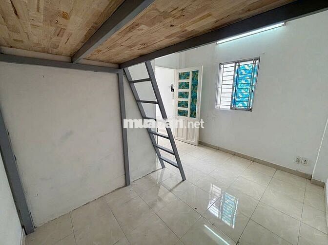 Phòng Giá Rẻ Vùa Setup Kế IUH - ĐH Gia Định