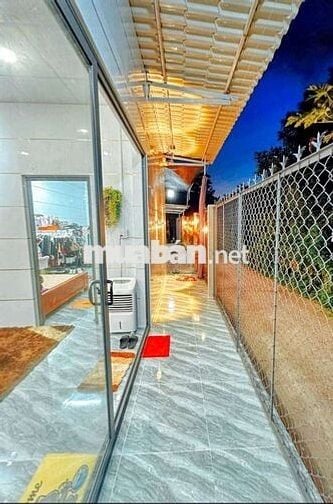 Bán nhà thổ cư, địa chỉ nhà trên sổ hồng, lộ ôtô (Tặng hết nội thất).