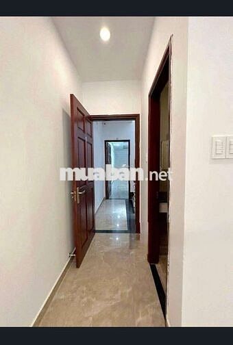 Cho thuê toà nhà VP, 6 phòng lớn, Gần Emart Phan Văn Trị p1 gò vấp