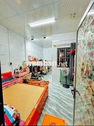 Bán nhà thổ cư, địa chỉ nhà trên sổ hồng, lộ ôtô (Tặng hết nội thất).