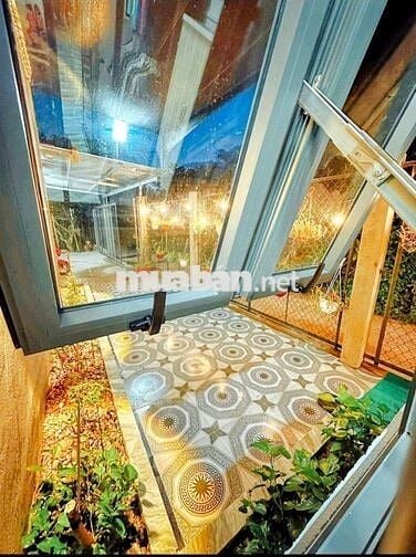 Bán nhà thổ cư, địa chỉ nhà trên sổ hồng, lộ ôtô (Tặng hết nội thất).