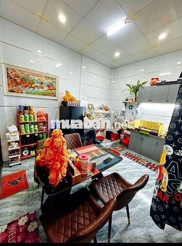 Bán nhà thổ cư, địa chỉ nhà trên sổ hồng, lộ ôtô (Tặng hết nội thất).