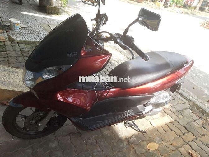 Honda PCX màu Đỏ