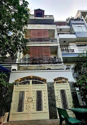 Cho thuê căn hộ nhà riêng 100m2, 2PN, 2NT