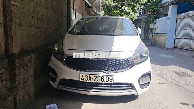 Cần bán xe Rondo 2017 gia đình