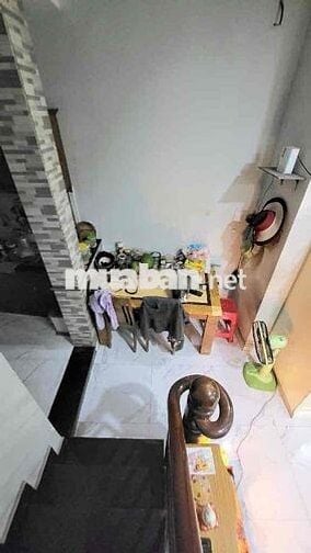 Chỉ 7 tỷ Nhà P4, Q8, cách đường Cao Lỗ 15m, 51,2m2, 2 Tầng, 3 PN