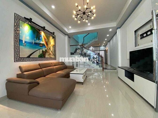 căn hộ cao cấp 3 PN trung tâm tp BMT gần siêu thị  2/3 Cao đạt