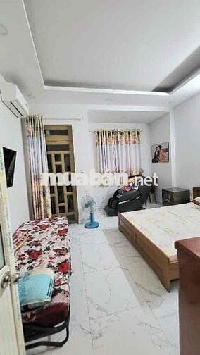 Chỉ 7 tỷ Nhà P4, Q8, cách đường Cao Lỗ 15m, 51,2m2, 2 Tầng, 3 PN