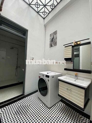 căn hộ cao cấp 3 PN trung tâm tp BMT gần siêu thị  2/3 Cao đạt