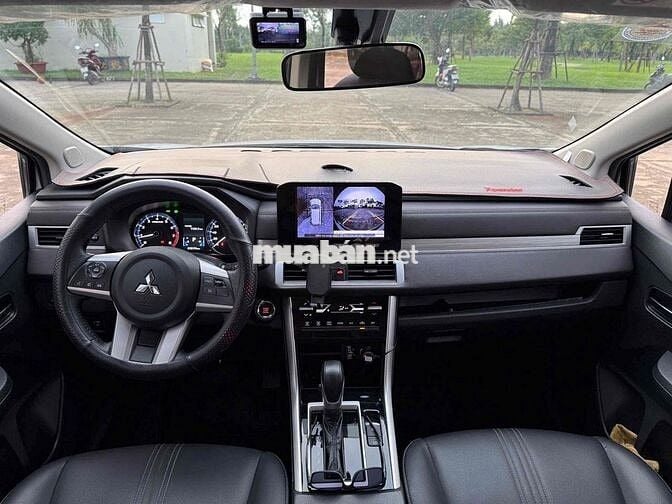 Mitsubishi Xpander Premium 2023 siêu nét