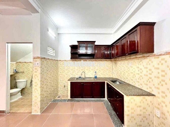 Trệt lầu 4*12; 2pn hẻm xe hơi mới chốt lẹ