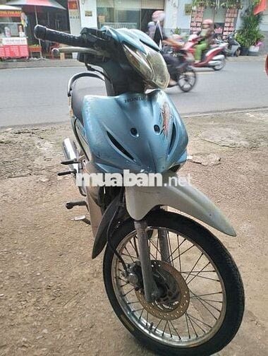 Đứa e muốn đổi xe nên muốn bán lại wave RS 2010