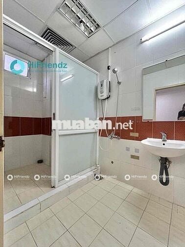 CHO THUÊ STUDIO SỔ TRỜI THANG MÁY HẦM XE GẦN SÂN BAY