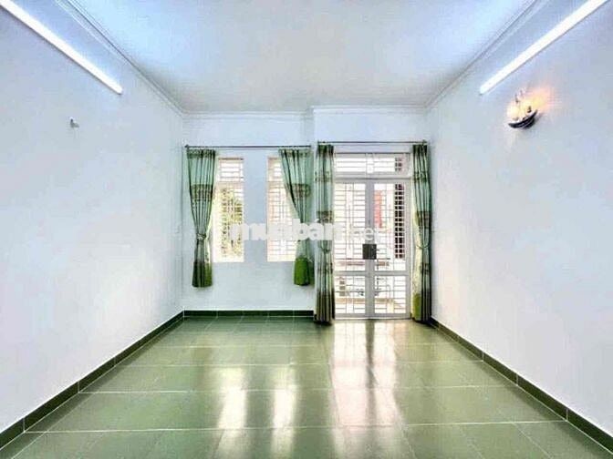 Trệt lầu 4*12; 2pn hẻm xe hơi mới chốt lẹ