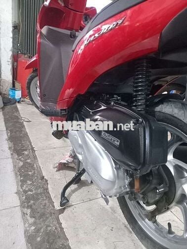 Honda Vision màu Đỏ