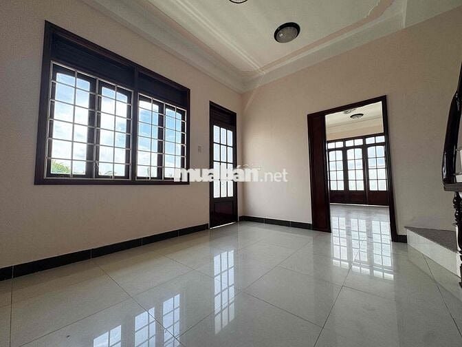 NHÀ 3 LẦU KHU TRƯỜNG GIANG- RỘNG RÃI HƠN THỰC TẾ SỔ- CÔNG NĂNG NHIỀU