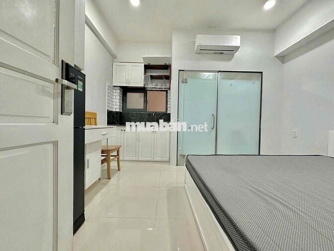 PHÒNG FULL NỘI THẤT CAO CẤP gần LÝ PHỤC MAN, KCX TÂN THUẬN Q7