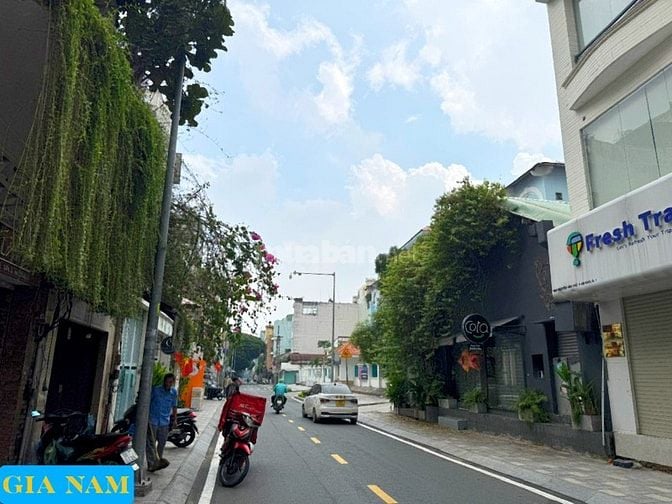 BÁN NHÀ MẶT TIỀN : 165 ĐƯỜNG NGUYỄN VĂN THỦ - P. ĐA KAO - Q. 1 - TPHCM