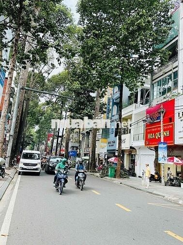 Cho thuê nguyên căn, MT đường Trần Quang Khải Q1. Con đường sầm uất, k