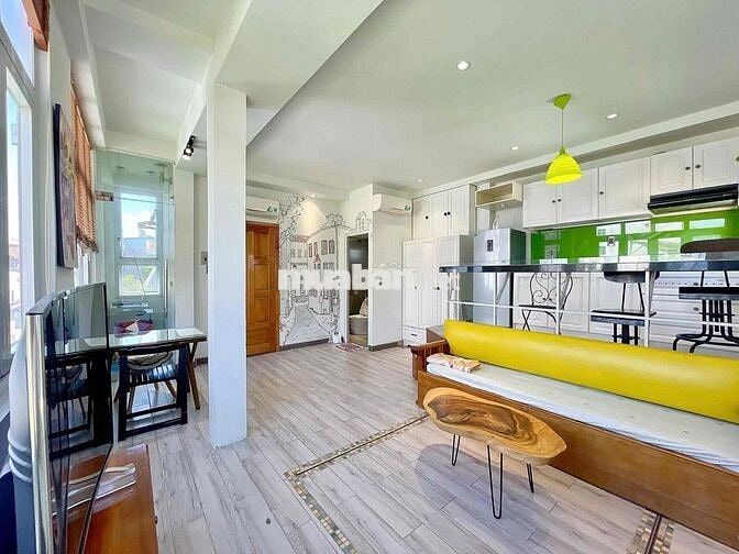 🏠Cho Thuê Căn Hộ Cửa Sổ Sáng - Thang máy - Ngay Bờ Kè Hoàng Sa