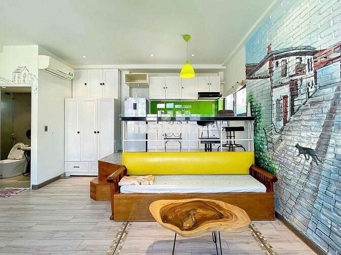 🏠Cho Thuê Căn Hộ Cửa Sổ Sáng - Thang máy - Ngay Bờ Kè Hoàng Sa