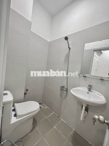 Phòng Xinh-dọn vào ở ngay-Huỳnh Tấn Phát gần KCX Tân Thuận