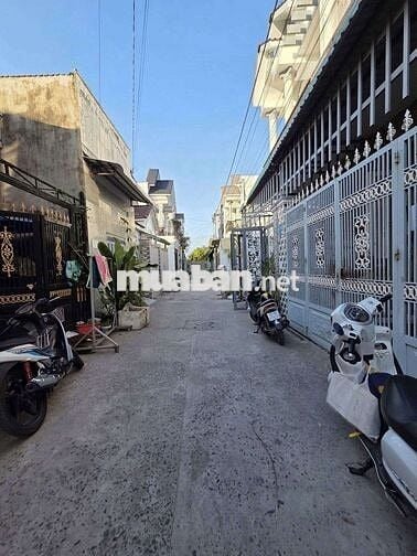 NHÀ RỘNG RÃI - GIÁP KDC THỚI NHỰT 1