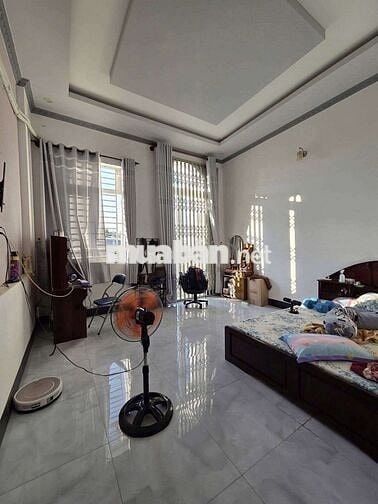 NHÀ RỘNG RÃI - GIÁP KDC THỚI NHỰT 1