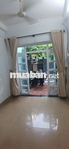 Cho thuê nhà nguyên căn.Đường Cách Mạng Tháng Tám.Phường 7.Q.Tân Bình