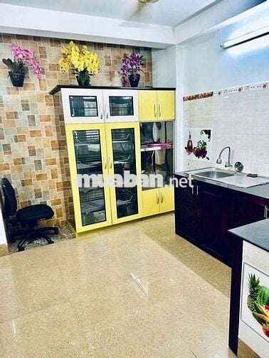 Cho thuê nhà nguyên căn.Đường Cách Mạng Tháng Tám.Phường 7.Q.Tân Bình