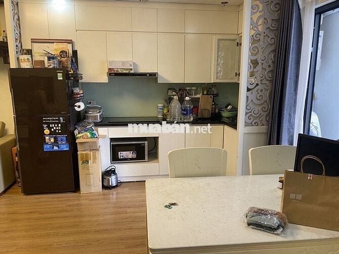 Cho thuê căn hộ 76m2 2 ngủ full đồ đẹp tại 219 Trung Kính giá 15tr/th