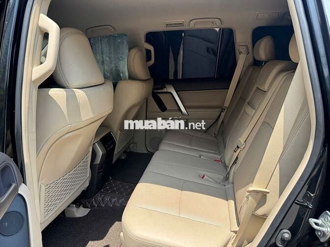 Toyota Land Cruiser Prado 2.7 2019 model 2020