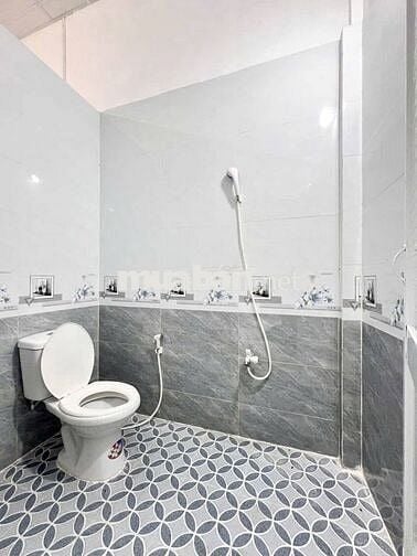 NHÀ MẶT TIỀN HOA VIÊN THÀNH ĐẠT - ĐƯỜNG TRẦN NAM PHÚ