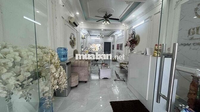 sang nhượng spa 60 triệu hoặc cho thuê mặt bằng 13triệu / tháng