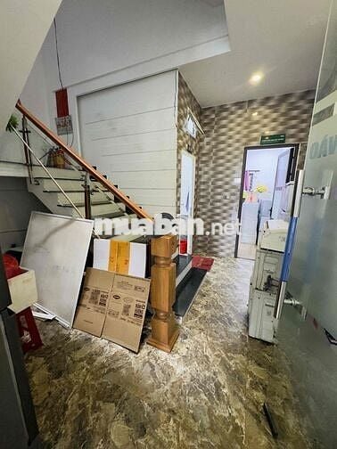 Cho Thuê nhà 4 tầng mặt tiền Kinh Doanh Đường Điện Biên Phủ - Diện Tíc