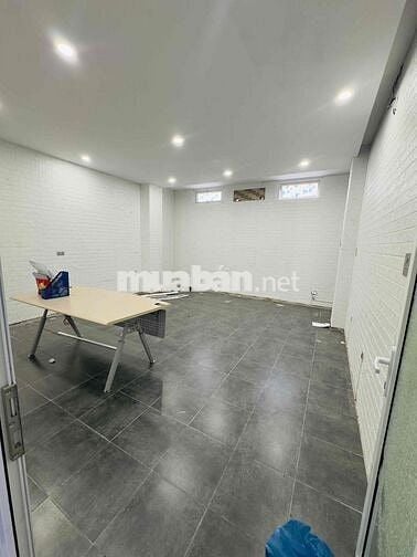 Cho Thuê nhà 4 tầng mặt tiền Kinh Doanh Đường Điện Biên Phủ - Diện Tíc