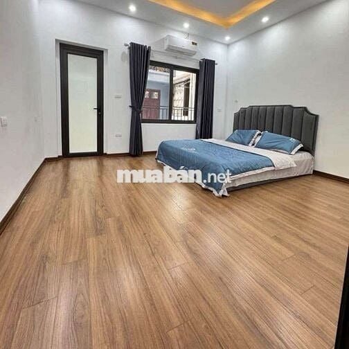 Đông Ngạc - Lô góc, ô tô ngủ trong nhà, ngõ thông ô tô tránh.