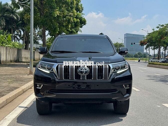 Toyota Land Cruiser Prado 2.7 2019 model 2020